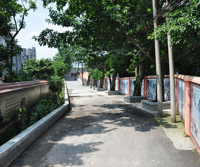 重慶衛生技工學校校園一角