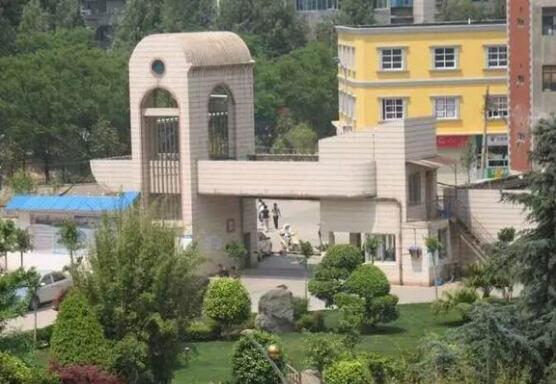 昆明市衛生學校