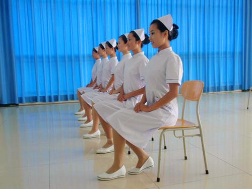 重慶魚洞衛校學費是多少