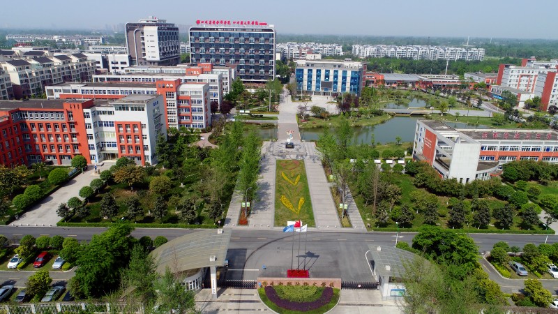 成都鐵路衛生學校環境照片