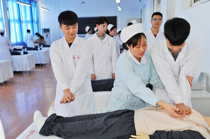 重慶知行衛生學校有那些專業