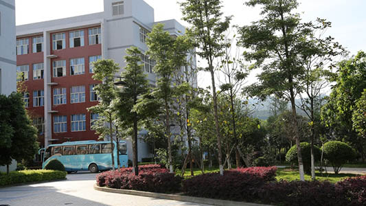 重慶市醫(yī)藥經(jīng)貿(mào)學(xué)校宿舍環(huán)境