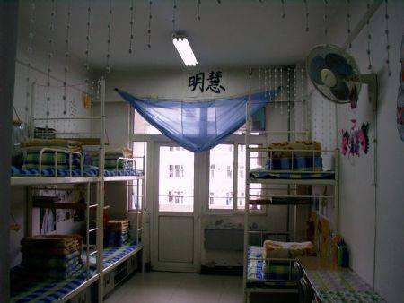衡水衛(wèi)生學(xué)校宿舍環(huán)境